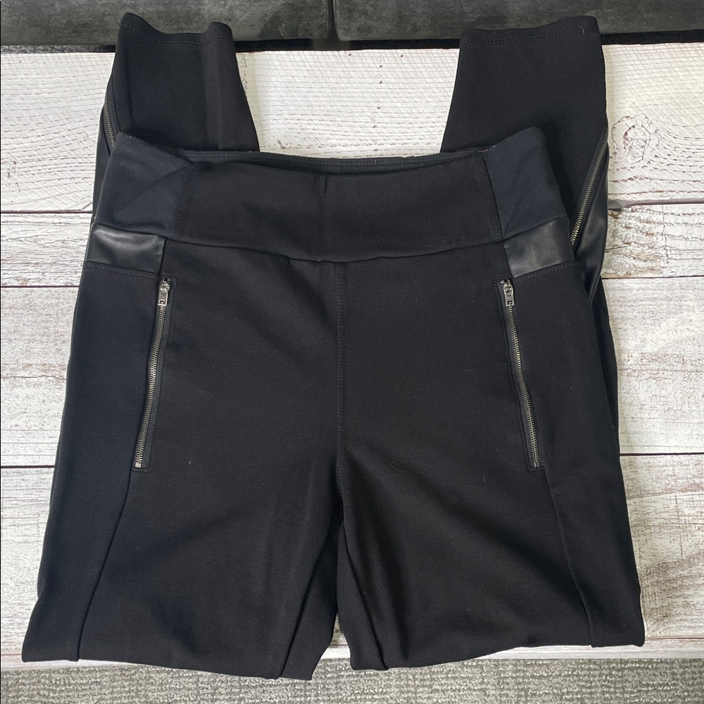 Athleta Black Leggings with Gray Accents - Picture 3 of 8